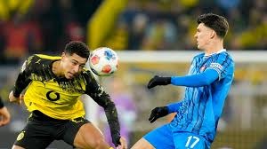 电竞选手签约国内顶级战队公告