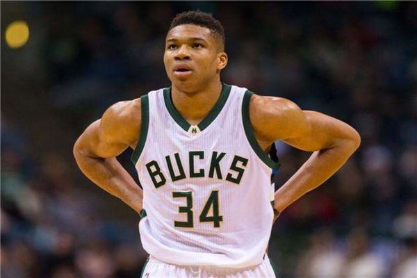 力下展现出 力下展现出